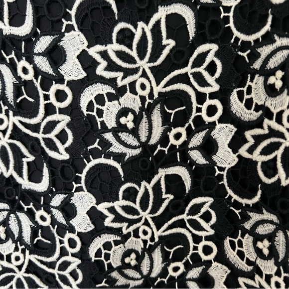 NWT Talbots Black & White Lace Embroidered Overlay Skirt - Picture 4 of 5